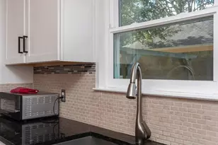 2776 Honeywood Dr, Pensacola, FL 32514 - Photo 9