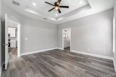 8425 Tippin Ave, Pensacola, FL 32504 - Photo 13