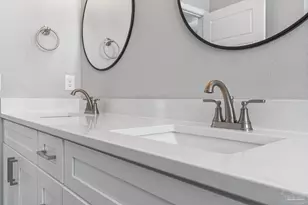 8425 Tippin Ave, Pensacola, FL 32504 - Photo 13