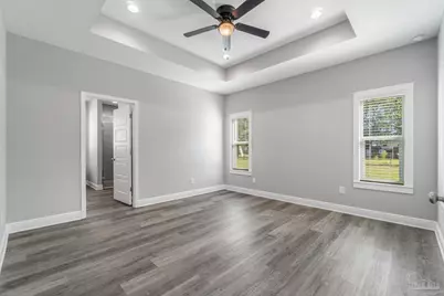 8425 Tippin Ave, Pensacola, FL 32504 - Photo 7