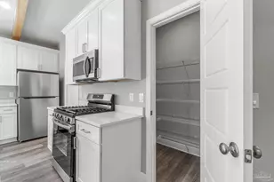 8425 Tippin Ave, Pensacola, FL 32504 - Photo 13