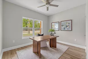 8425 Tippin Ave, Pensacola, FL 32504 - Photo 21