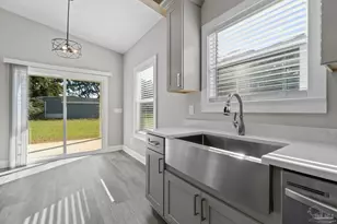 8425 Tippin Ave, Pensacola, FL 32504 - Photo 25