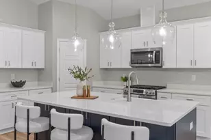 8425 Tippin Ave, Pensacola, FL 32504 - Photo 9