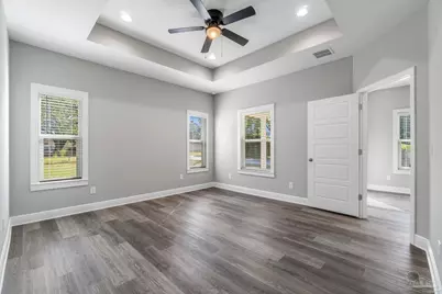 8425 Tippin Ave, Pensacola, FL 32504 - Photo 7