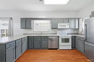 211 Wildflower Ln, Pensacola, FL 32514 - Photo 3