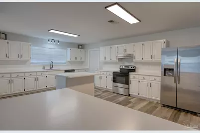 5703 Berrybrook Cr, Pace, FL 32571 - Photo 3