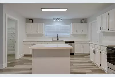 5703 Berrybrook Cr, Pace, FL 32571 - Photo 5