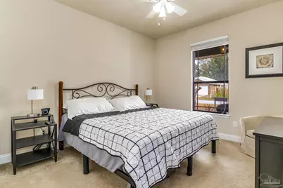 7457 Deck Ln, Pensacola, FL 32526 - Photo 25