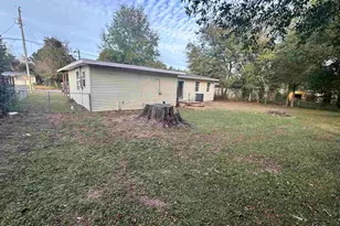 923 S Madison Dr, Pensacola, FL 32505 - Photo 17
