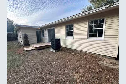 923 S Madison Dr, Pensacola, FL 32505 - Photo 3