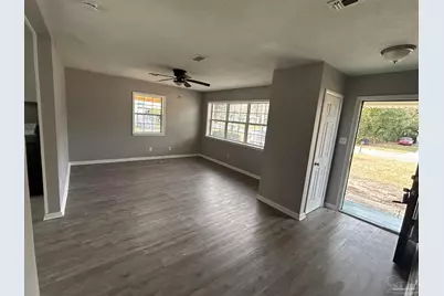 923 S Madison Dr, Pensacola, FL 32505 - Photo 5