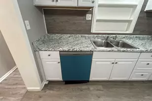 923 S Madison Dr, Pensacola, FL 32505 - Photo 11