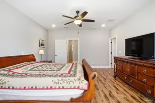 5477 Madelines Way, Pace, FL 32571 - Photo 31