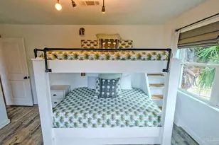 802 Largo Dr, Pensacola Beach, FL 32561 - Photo 27