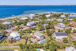 802 Largo Dr, Pensacola Beach, FL 32561 - Photo 57