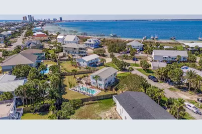 802 Largo Dr, Pensacola Beach, FL 32561 - Photo 55