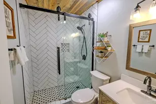 802 Largo Dr, Pensacola Beach, FL 32561 - Photo 29