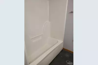 405 N F St #A, Pensacola, FL 32501 - Photo 11