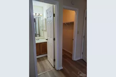 501 E Burgess Rd #H5, Pensacola, FL 32504 - Photo 11