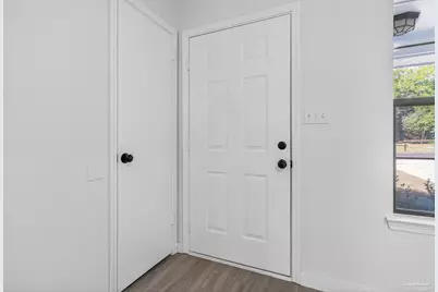 5617 Balsam St, Milton, FL 32583 - Photo 5