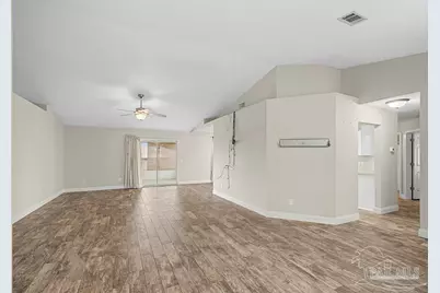 2816 Silent Wood Dr, Cantonment, FL 32533 - Photo 11