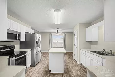 2816 Silent Wood Dr, Cantonment, FL 32533 - Photo 21