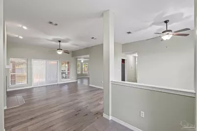 1963 Melissa Oaks Dr, Gulf Breeze, FL 32563 - Photo 5