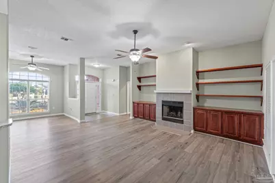 1963 Melissa Oaks Dr, Gulf Breeze, FL 32563 - Photo 9