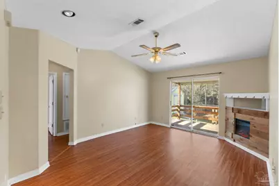 524 Greenberry Dr, Cantonment, FL 32533 - Photo 7