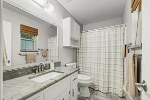 4975 Jack Cobb Ln, Pace, FL 32571 - Photo 19