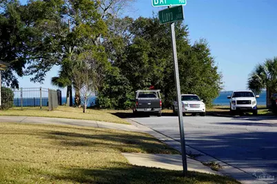 900 Scenic Hwy, Pensacola, FL 32503 - Photo 5