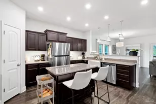 5073 Peach Dr, Pace, FL 32571 - Photo 5