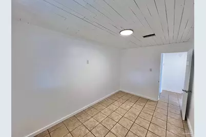 111 Swift St, Atmore, AL 36502 - Photo 11