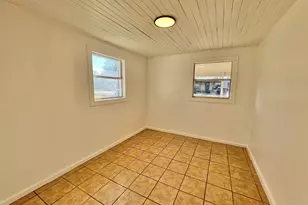 111 Swift St, Atmore, AL 36502 - Photo 9