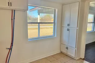 111 Swift St, Atmore, AL 36502 - Photo 5