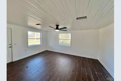 111 Swift St, Atmore, AL 36502 - Photo 7