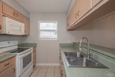 4633 Calle Ventoso, Pensacola, FL 32514 - Photo 7