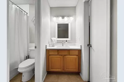 5001 Grande Dr #823, Pensacola, FL 32504 - Photo 13
