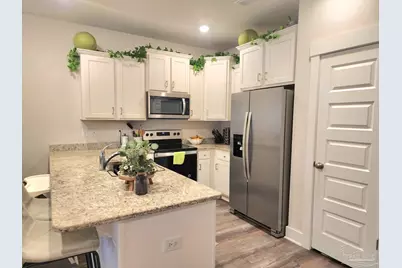 1512 Iroquois Ct, Pensacola, FL 32534 - Photo 5