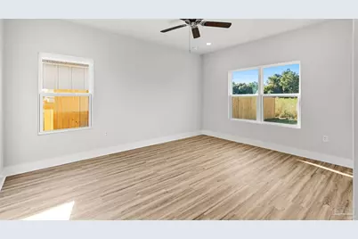 5619 Clarity St, Milton, FL 32570 - Photo 11