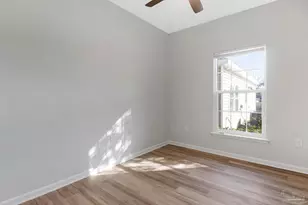 1105 W Gonzales St, Pensacola, FL 32501 - Photo 27