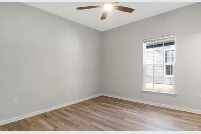 1105 W Gonzales St, Pensacola, FL 32501 - Photo 23