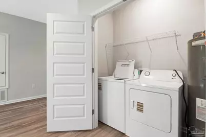 1105 W Gonzales St, Pensacola, FL 32501 - Photo 41