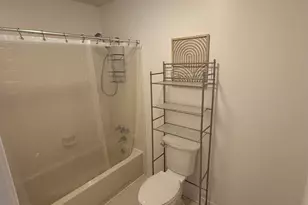 208 Elliott Dr, Mary Esther, FL 32569 - Photo 7