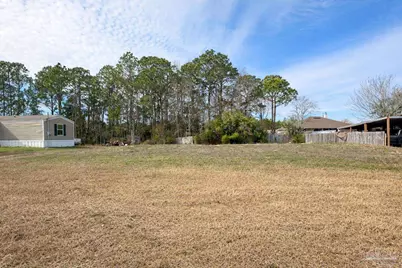 1915 Constitution Dr, Navarre, FL 32566 - Photo 1