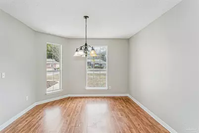 5181 Hawks Nest Dr, Milton, FL 32570 - Photo 9