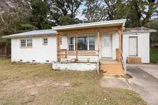 284 Airport Blvd, Pensacola, FL 32503 - Photo 1