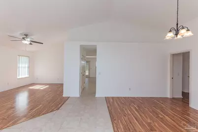 25 Littleton St, Cantonment, FL 32533 - Photo 5