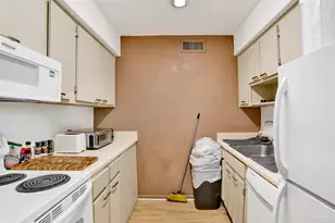 600 Scenic Hwy, Pensacola, FL 32503 - Photo 7